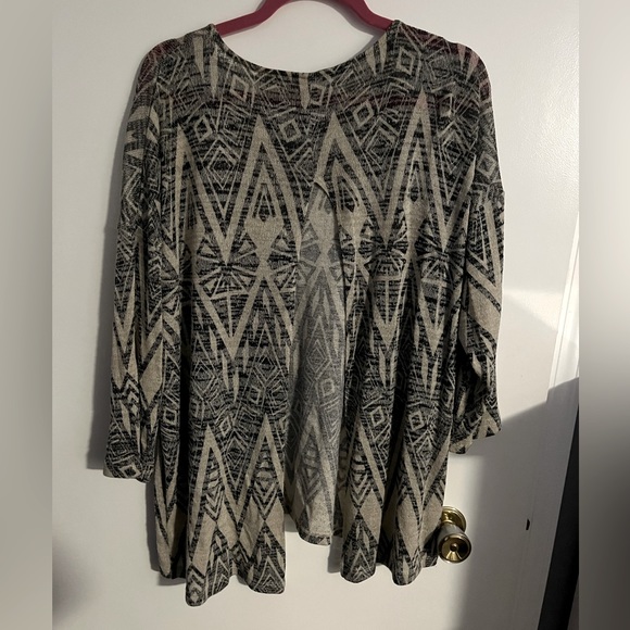 Kenzie open back knit top - Picture 2 of 3